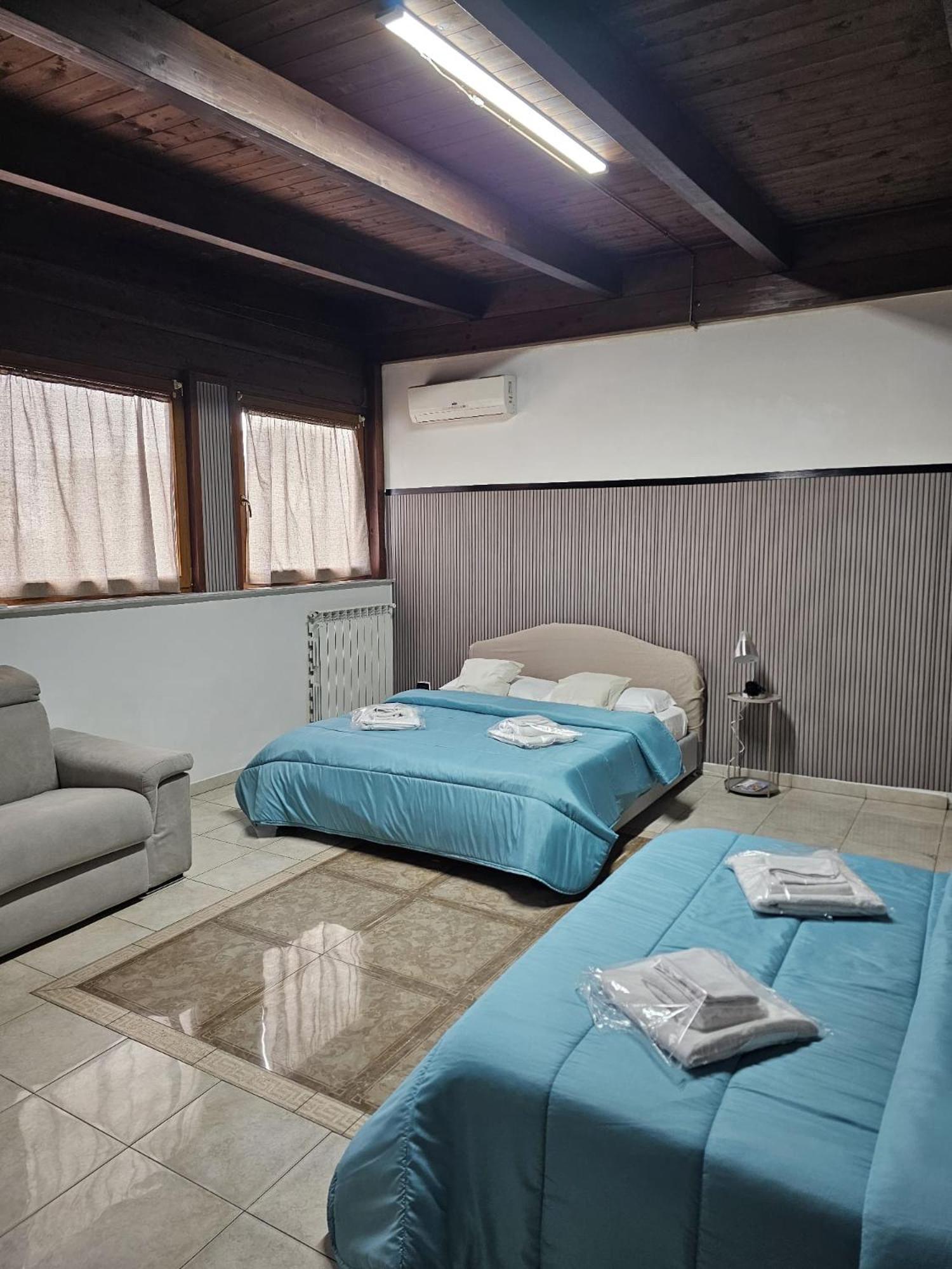 Lux Penthouse * Naples